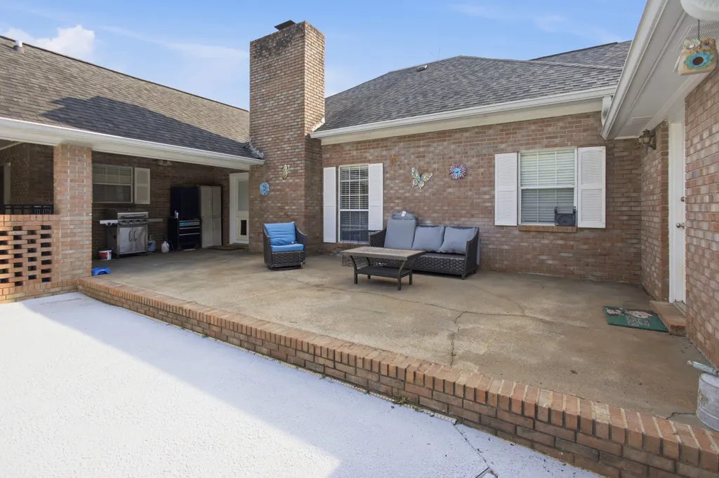 344 Hidden Springs Drive Midland City AL 36350