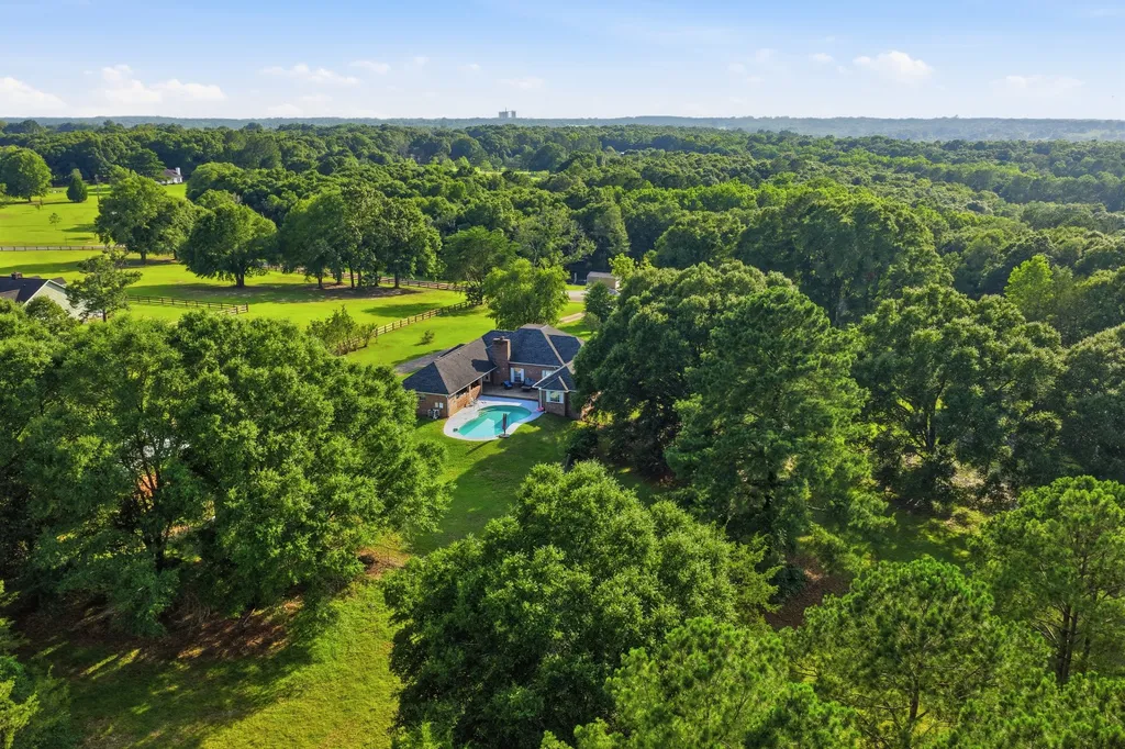 344 Hidden Springs Drive Midland City AL 36350