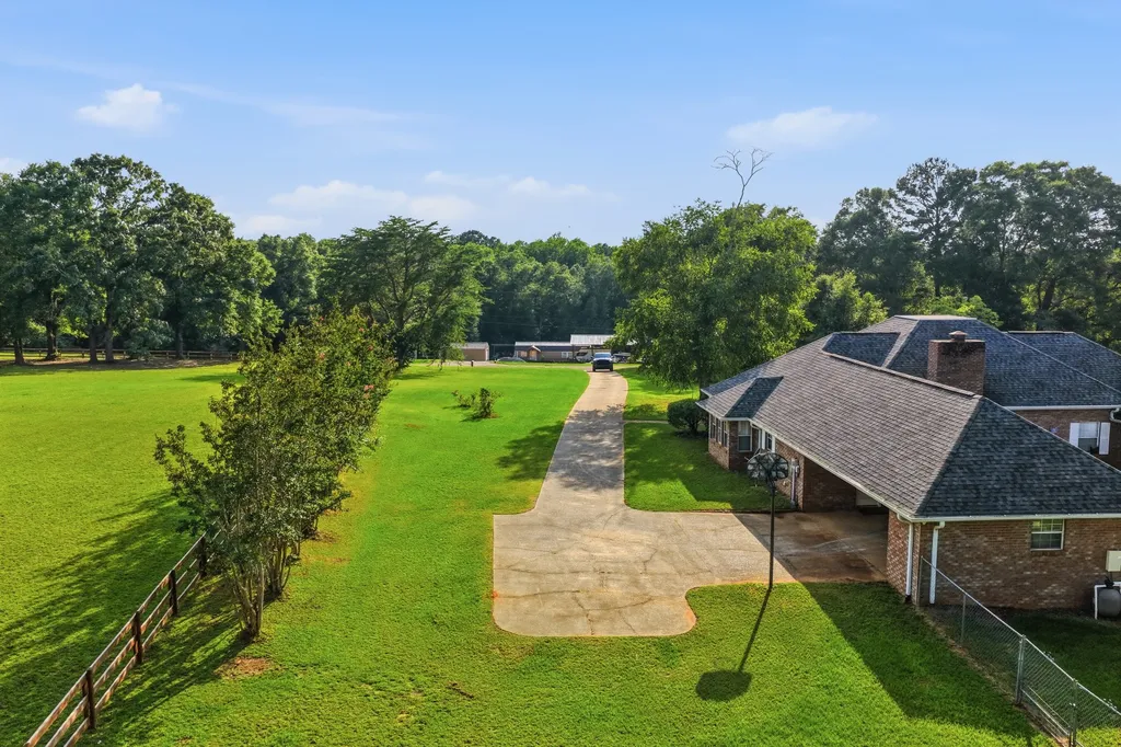 344 Hidden Springs Drive Midland City AL 36350