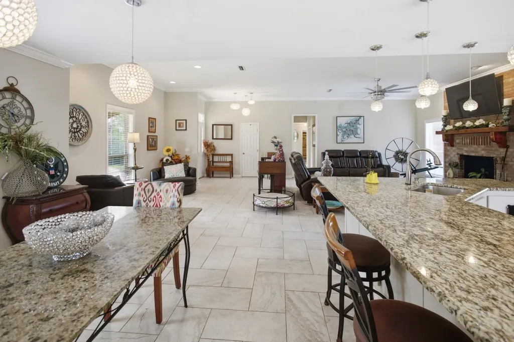 344 Hidden Springs Drive Midland City AL 36350