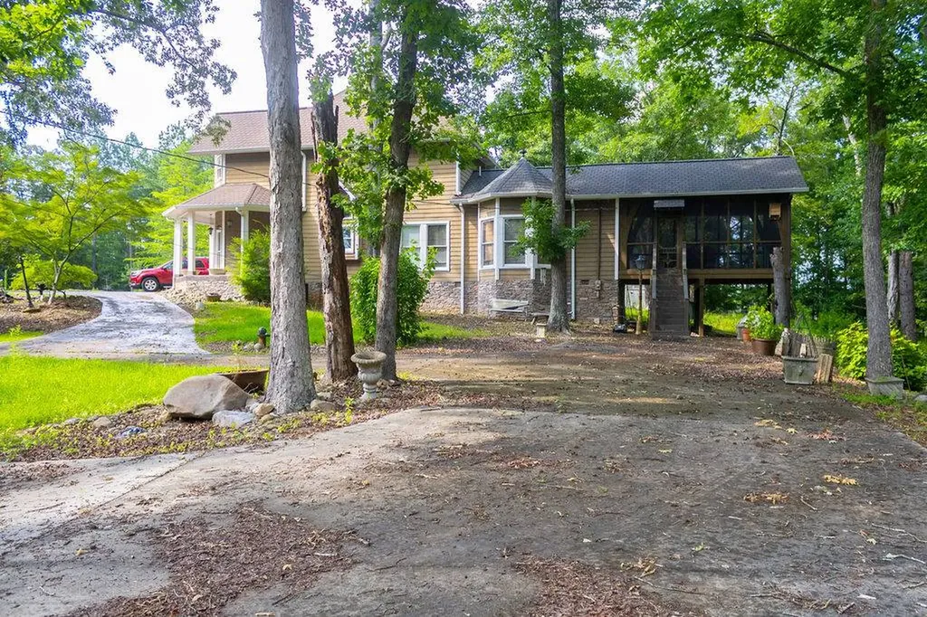240 Carpenters Lane Jacksonville AL 36265
