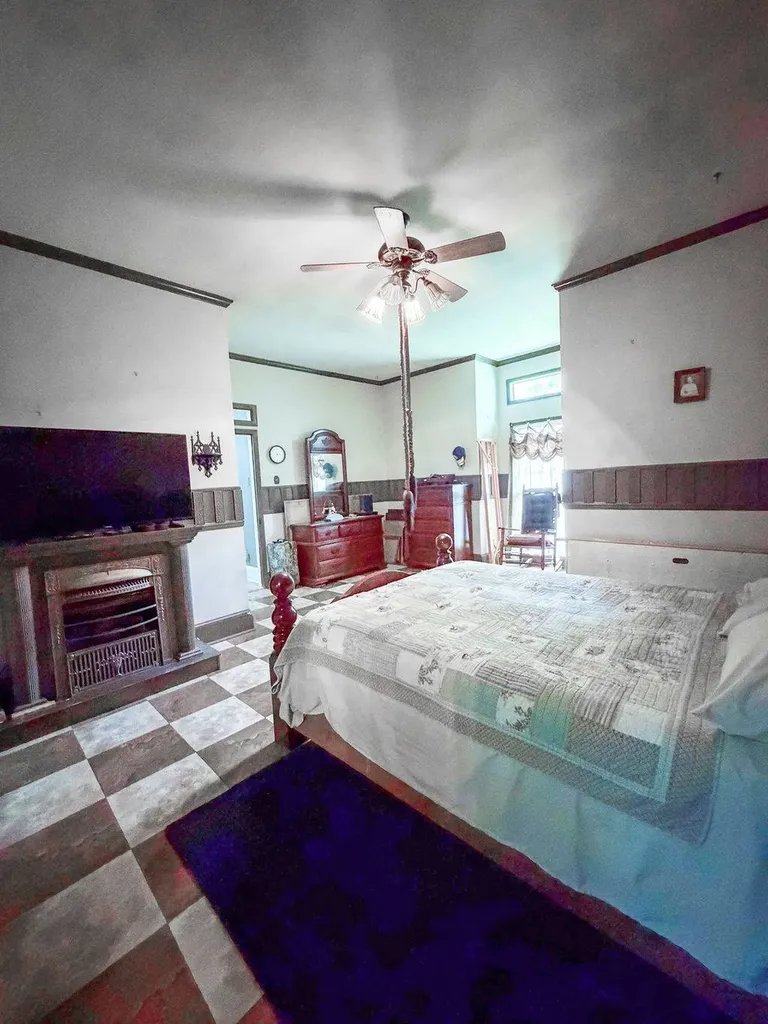 240 Carpenters Lane Jacksonville AL 36265