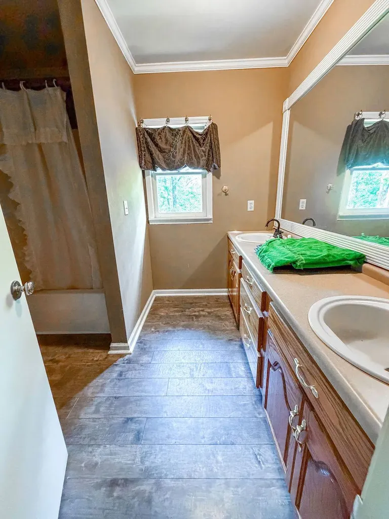 240 Carpenters Lane Jacksonville AL 36265