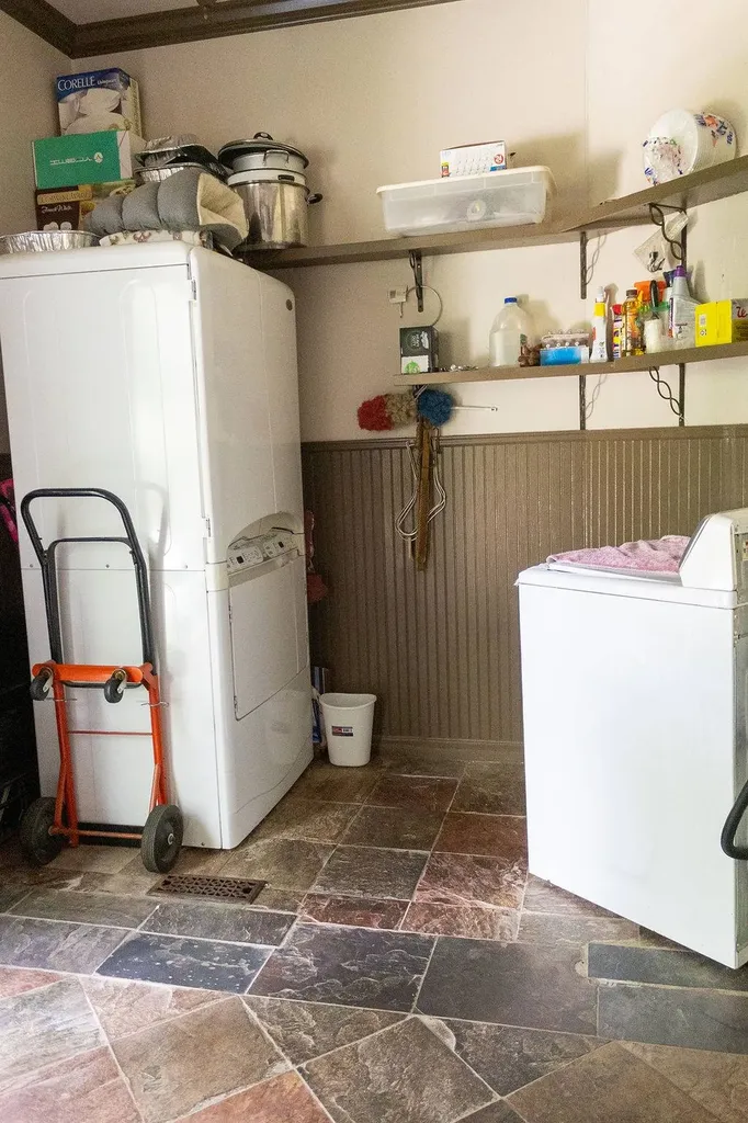 240 Carpenters Lane Jacksonville AL 36265