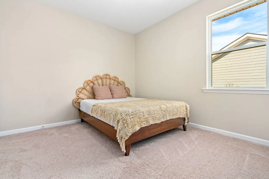 1275 Crescent Boulevard Auburn AL 36830