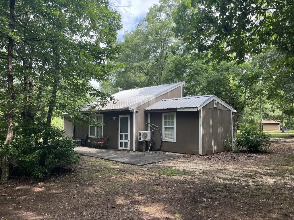 565 County Road 361 Billingsley AL 36006