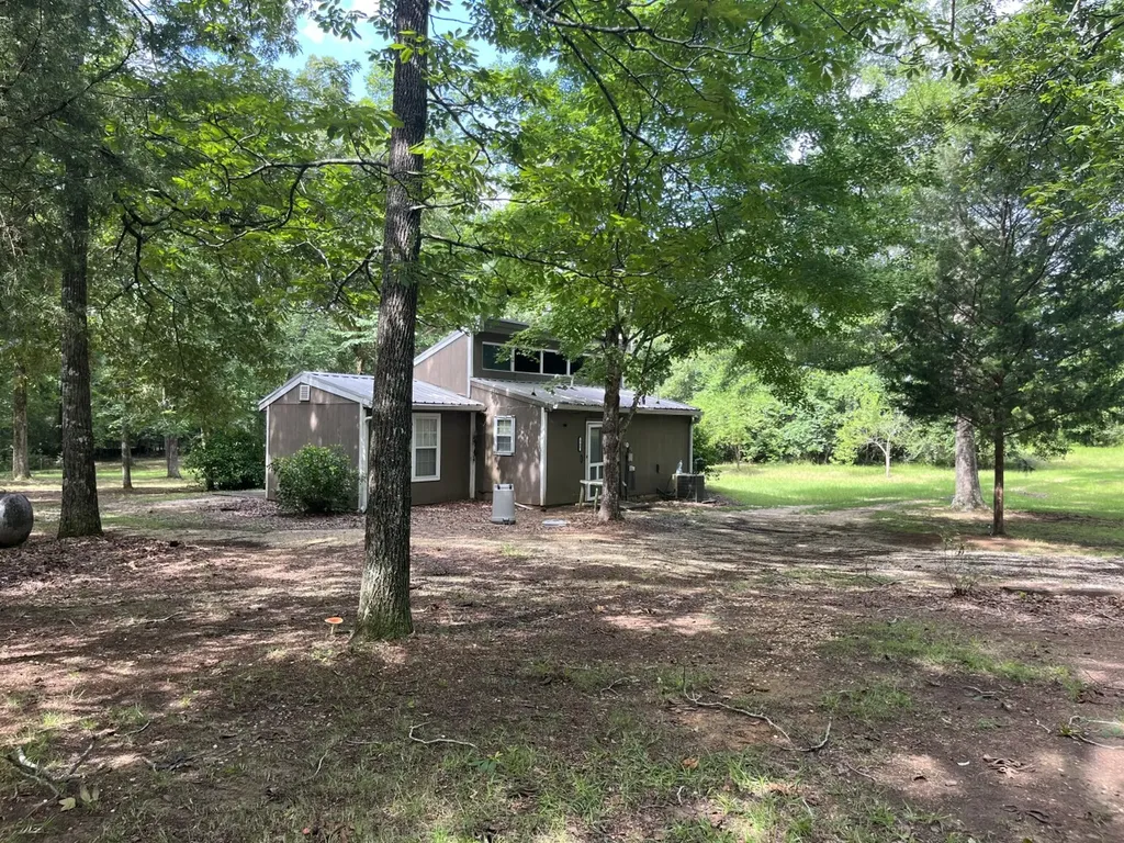 565 County Road 361 Billingsley AL 36006