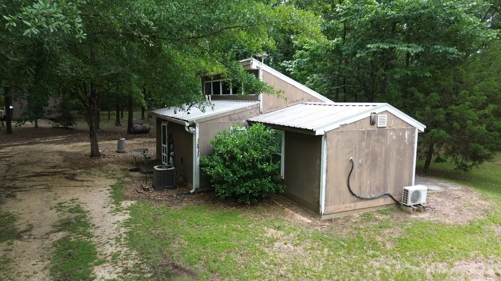 565 County Road 361 Billingsley AL 36006