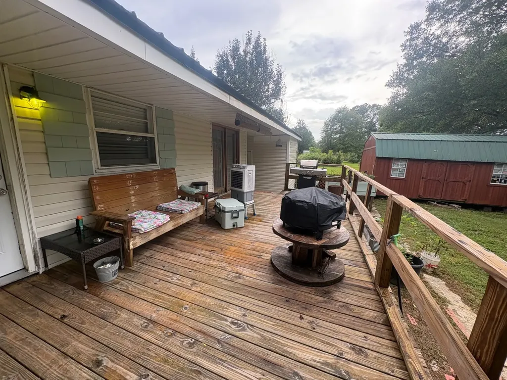 417 N Dvorak Circle Linden AL 36748