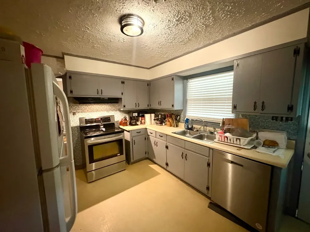 417 N Dvorak Circle Linden AL 36748