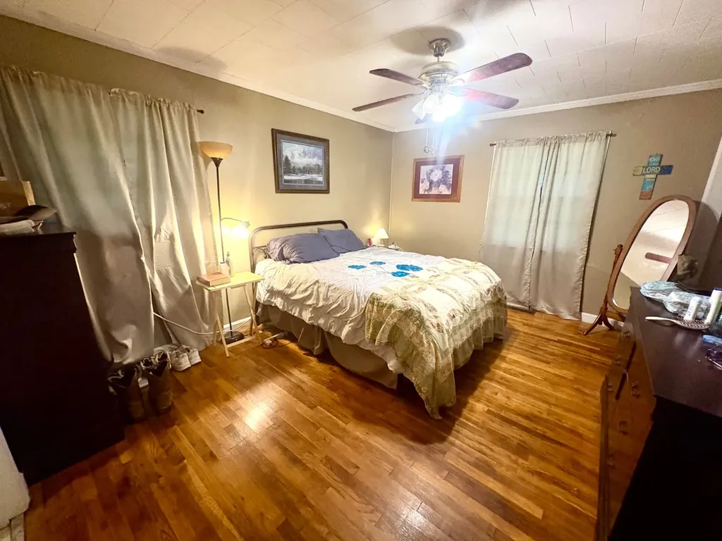 417 N Dvorak Circle Linden AL 36748