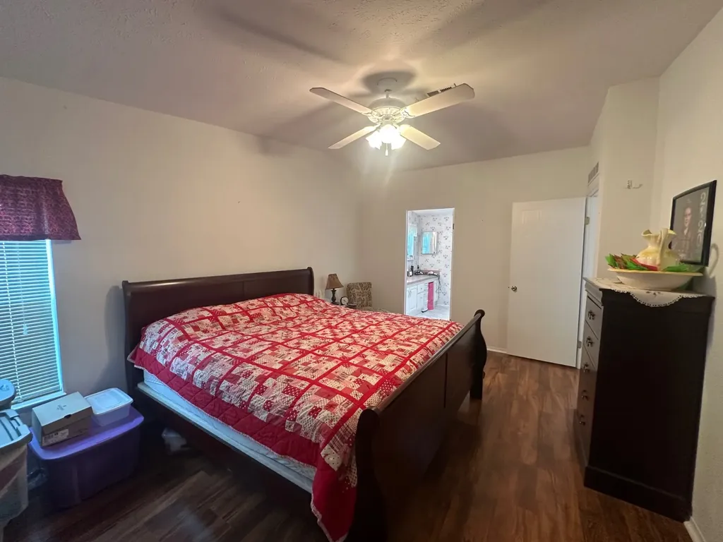 18070 Topaz Lane Foley AL 36535