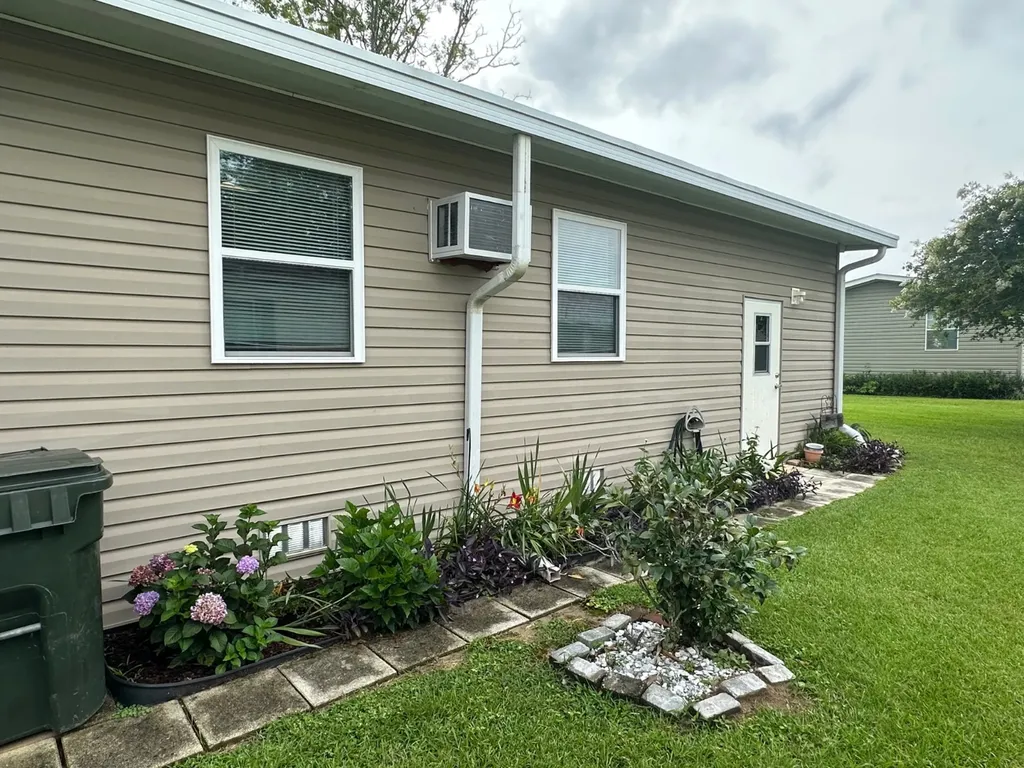 18070 Topaz Lane Foley AL 36535