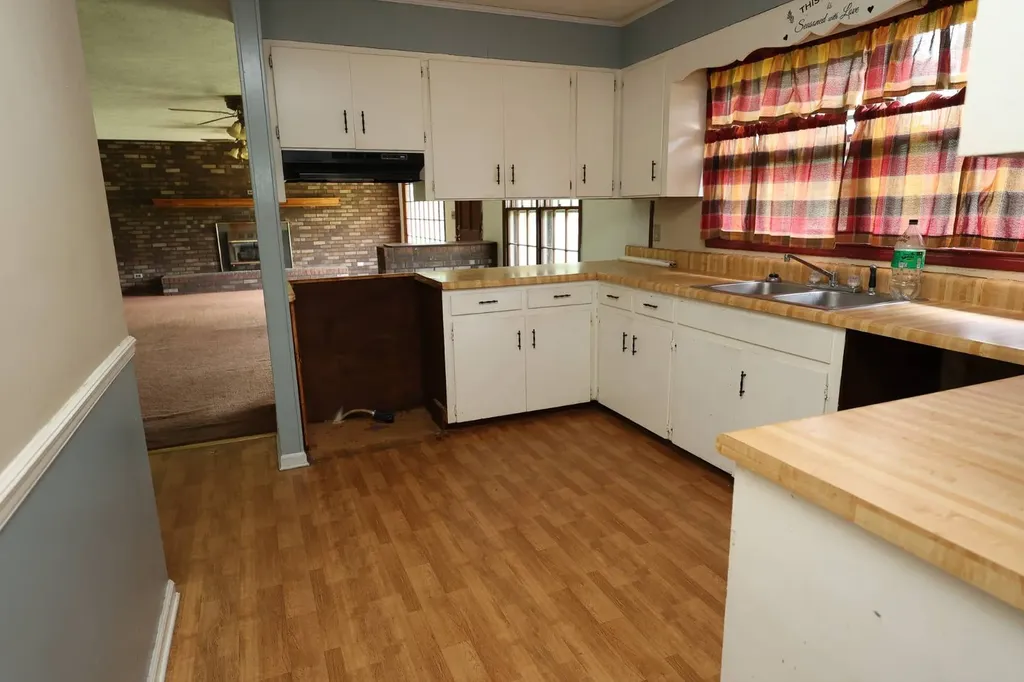30 Brookwood Avenue Ashland AL 36251