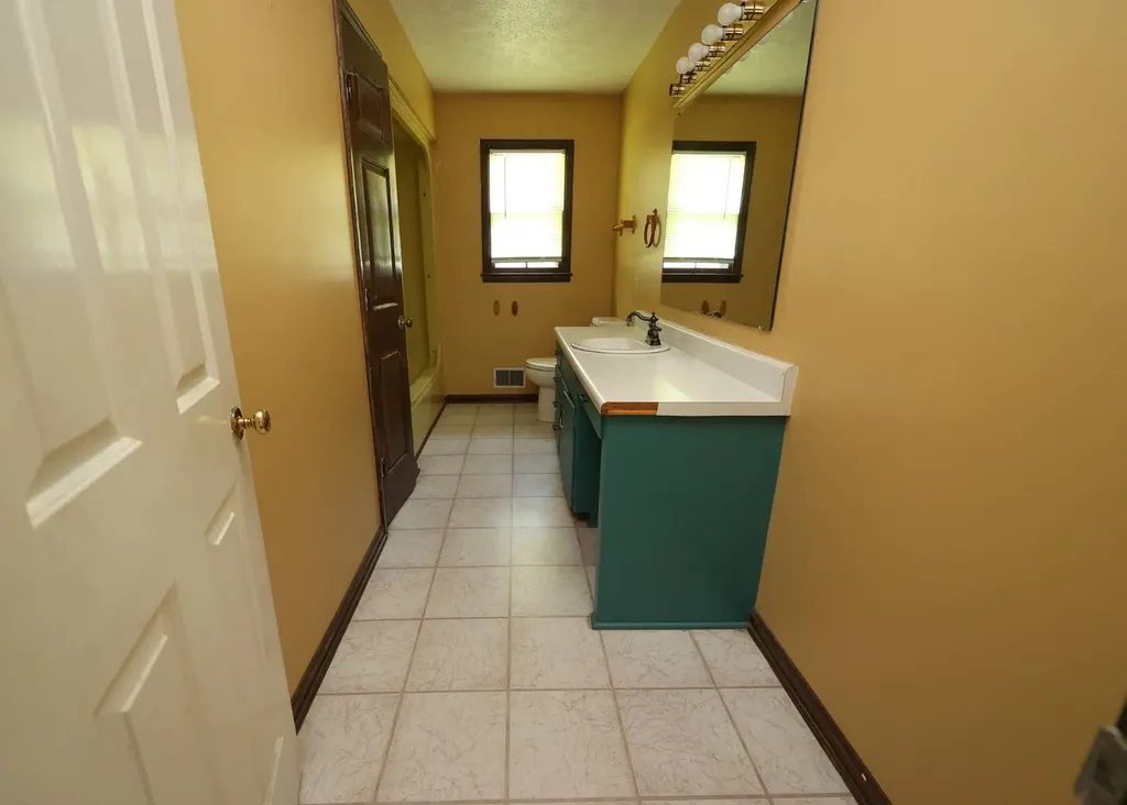 30 Brookwood Avenue Ashland AL 36251