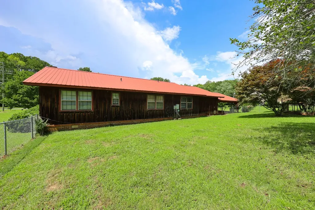 30 Brookwood Avenue Ashland AL 36251
