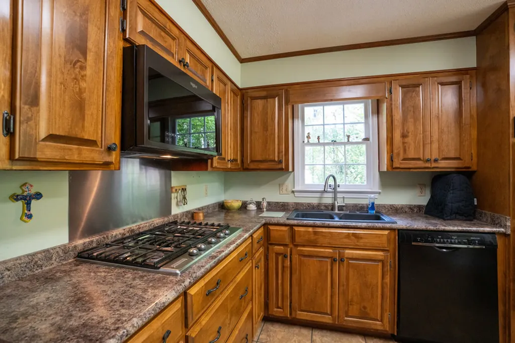 451 13th Street SW Fayette AL 35555
