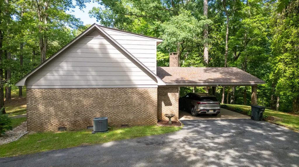 451 13th Street SW Fayette AL 35555
