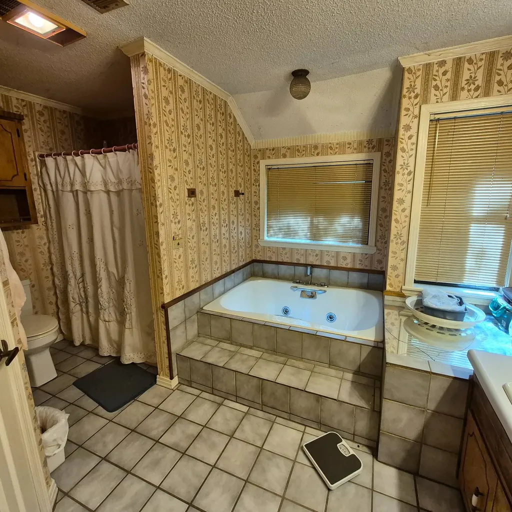 110 Cottonwood Evergreen AL 36401