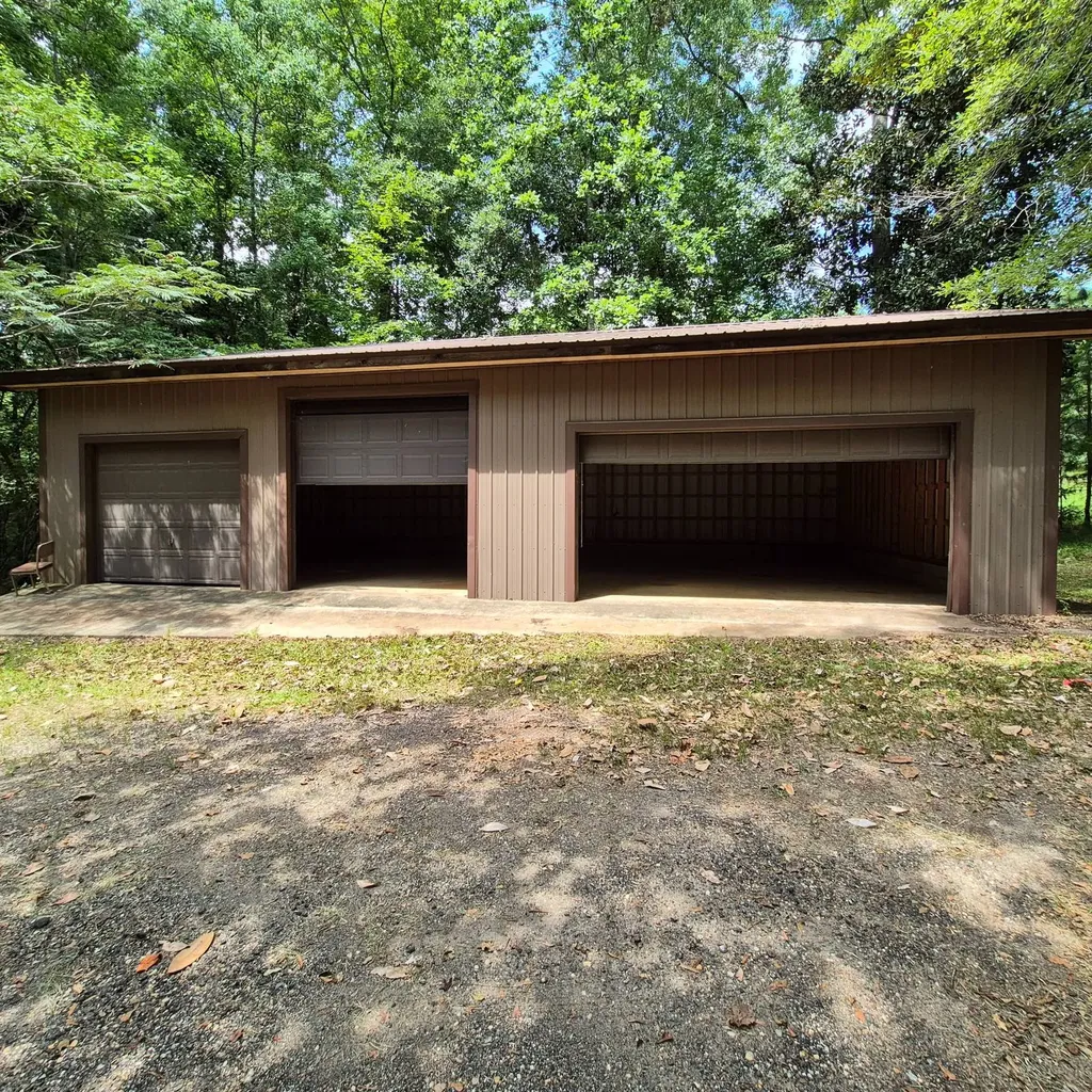 110 Cottonwood Evergreen AL 36401