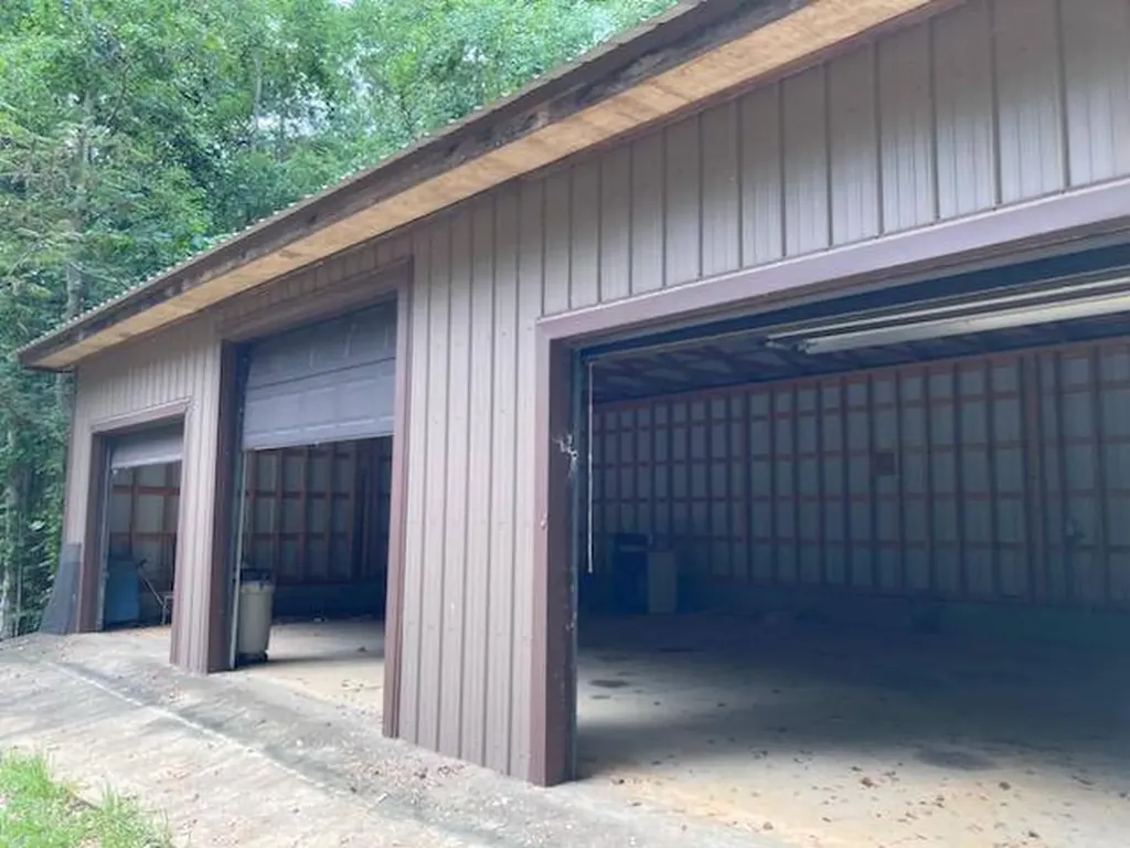 110 Cottonwood Evergreen AL 36401