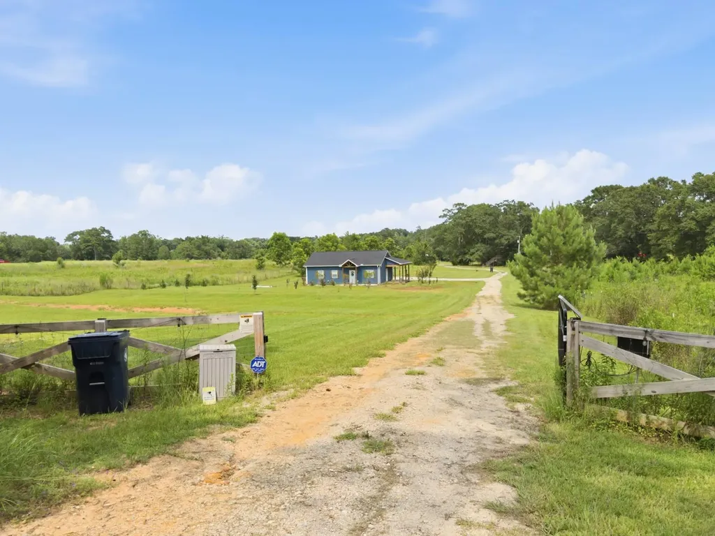 675 Doyle Road Dothan AL 36305