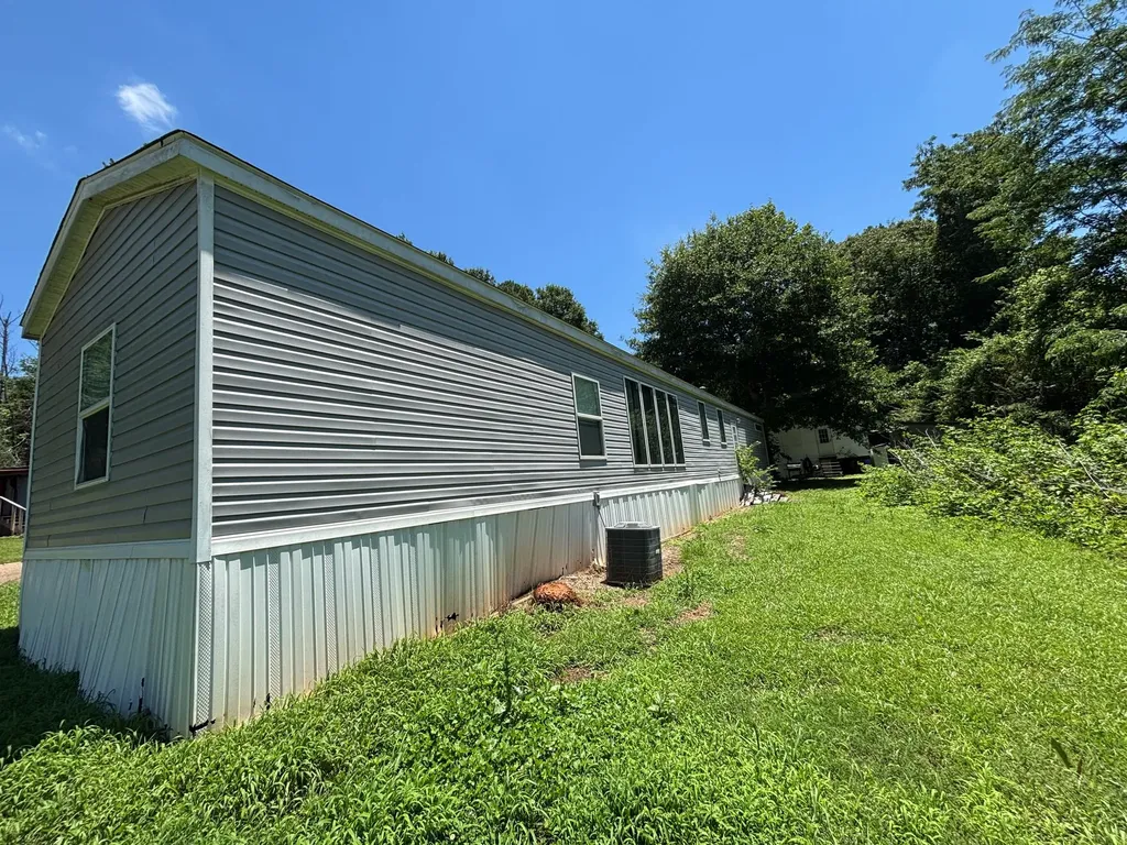 6016 Glade Road Anniston AL 36206