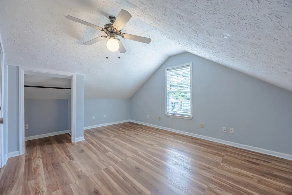 1715 Formosa Court Deatsville AL 36022