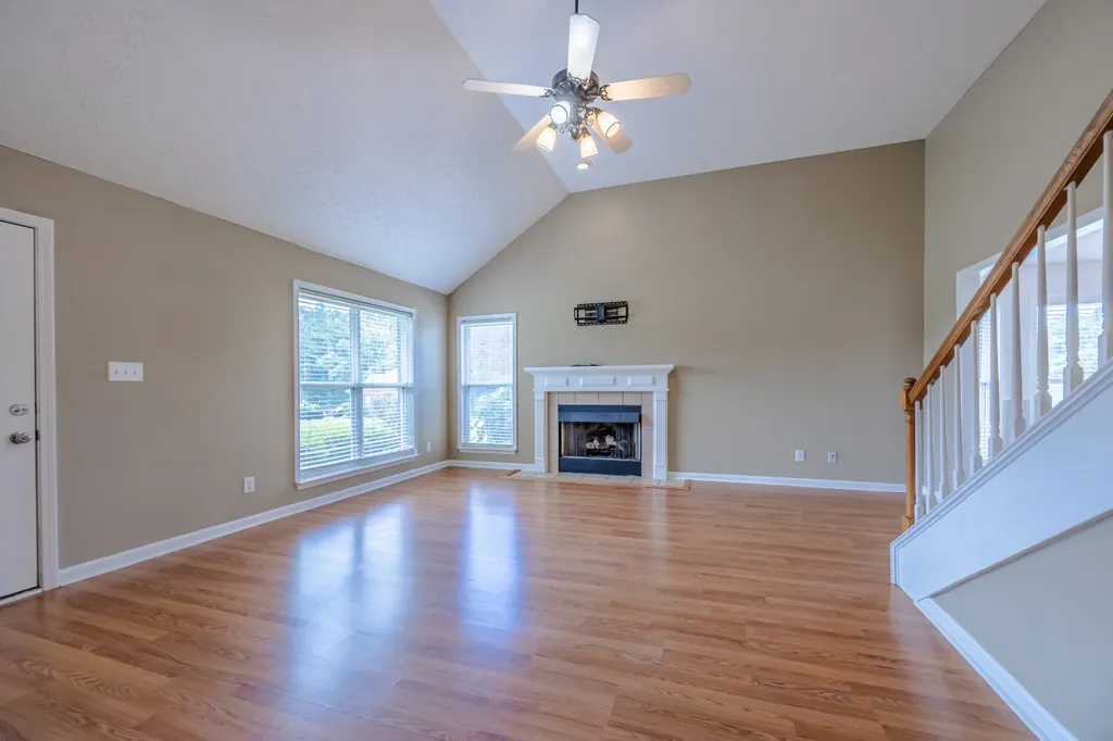 1715 Formosa Court Deatsville AL 36022