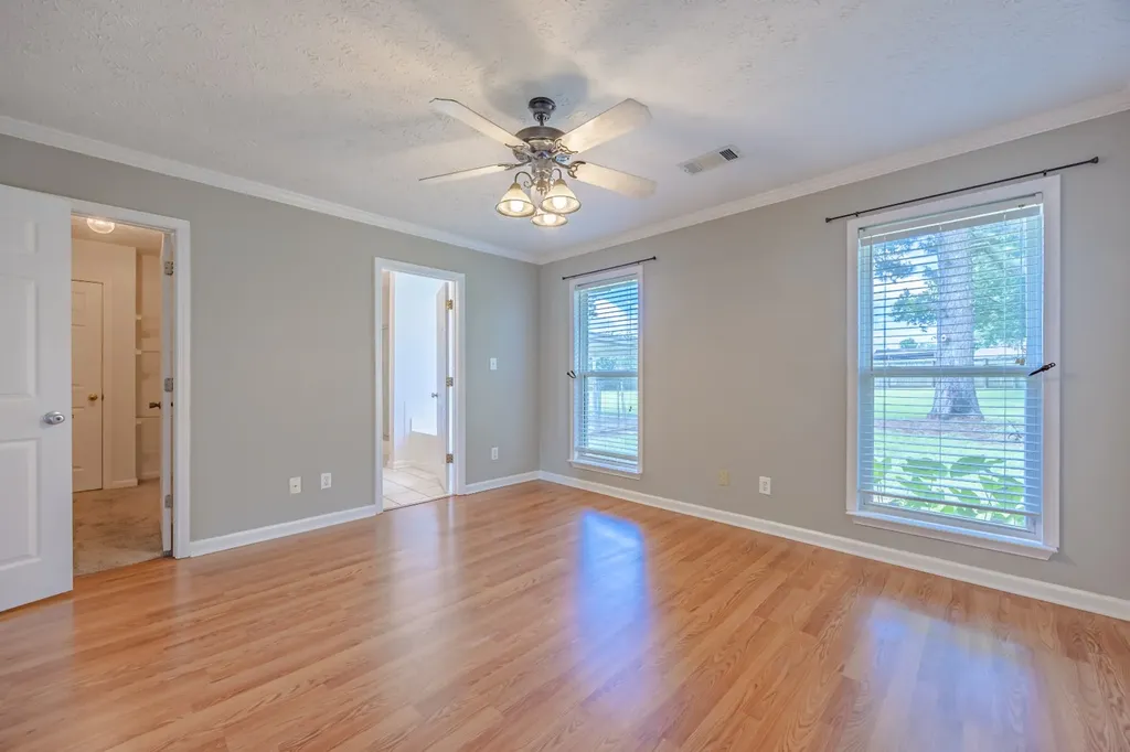 1715 Formosa Court Deatsville AL 36022