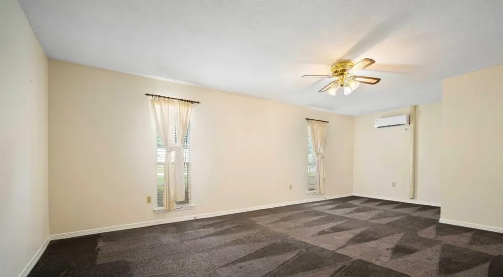 504 Vaughn Drive N Satsuma AL 36572