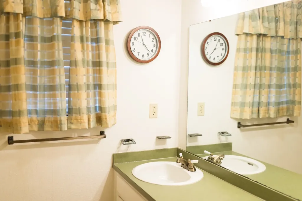504 Vaughn Drive N Satsuma AL 36572