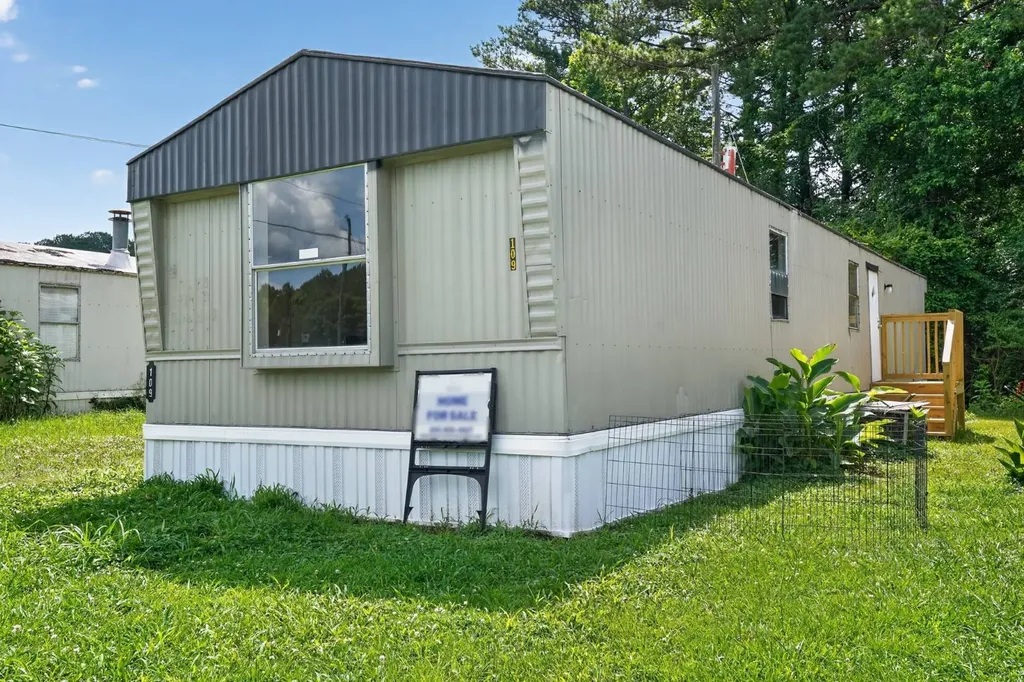 109 Daisy Loop Birmingham AL 35214