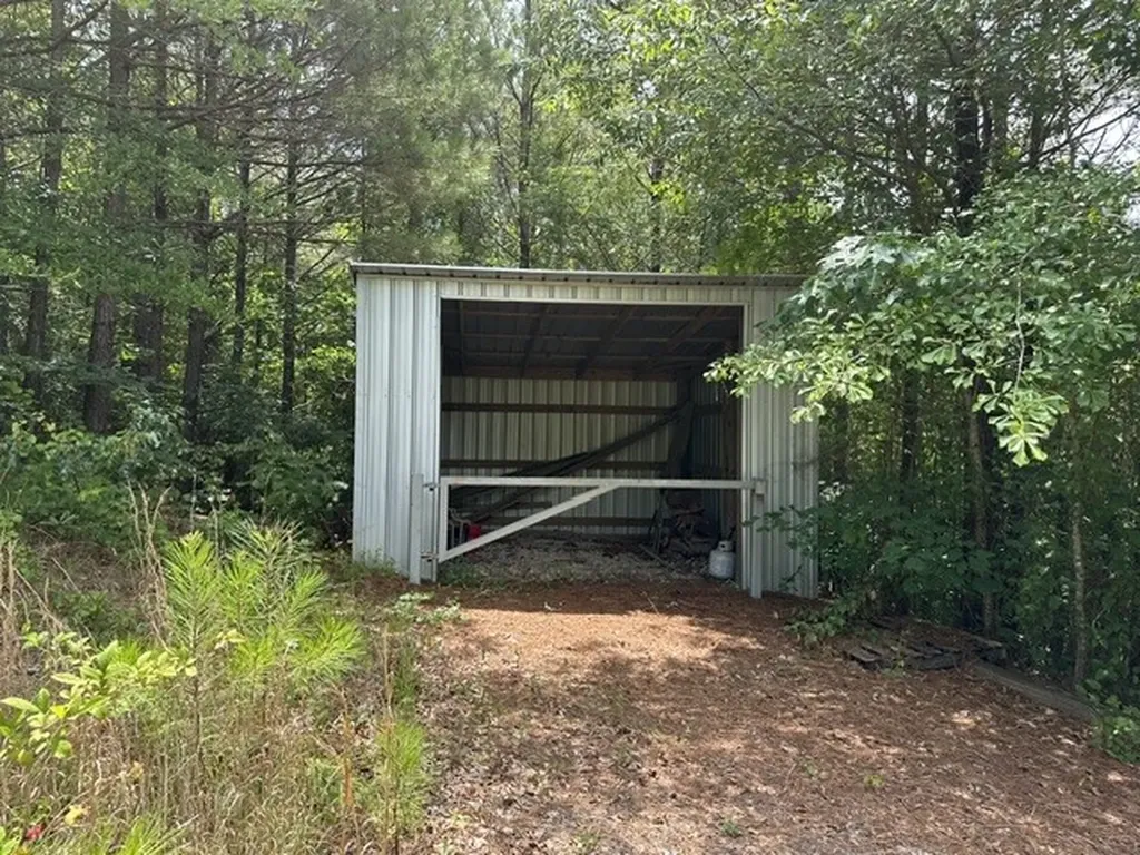 Co Highway 174 Winfield AL 35594