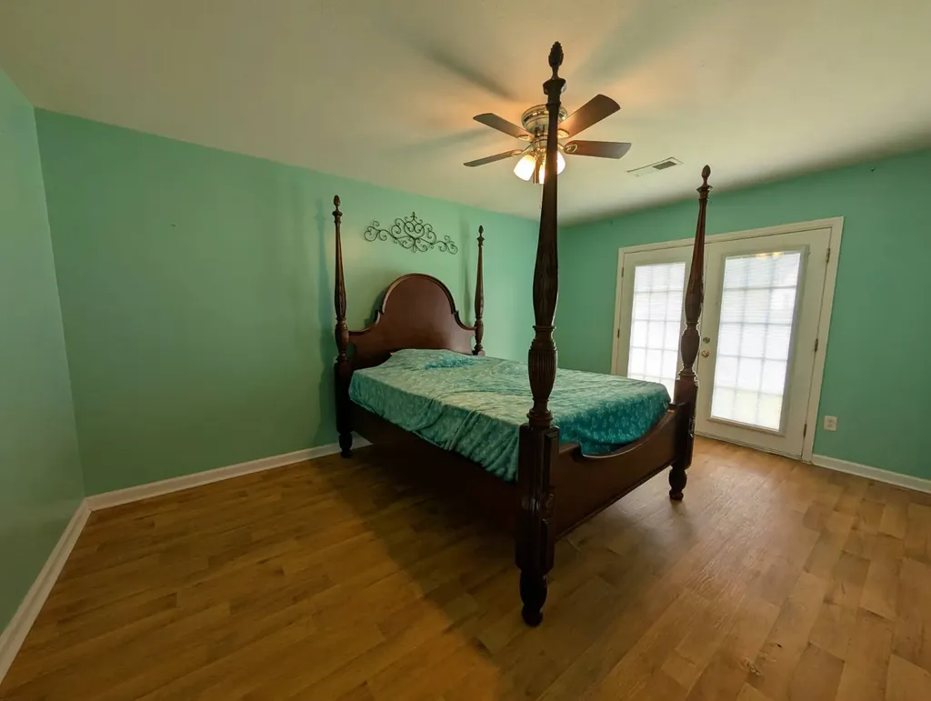 303 Autumnwood Drive Rainbow City AL 35906