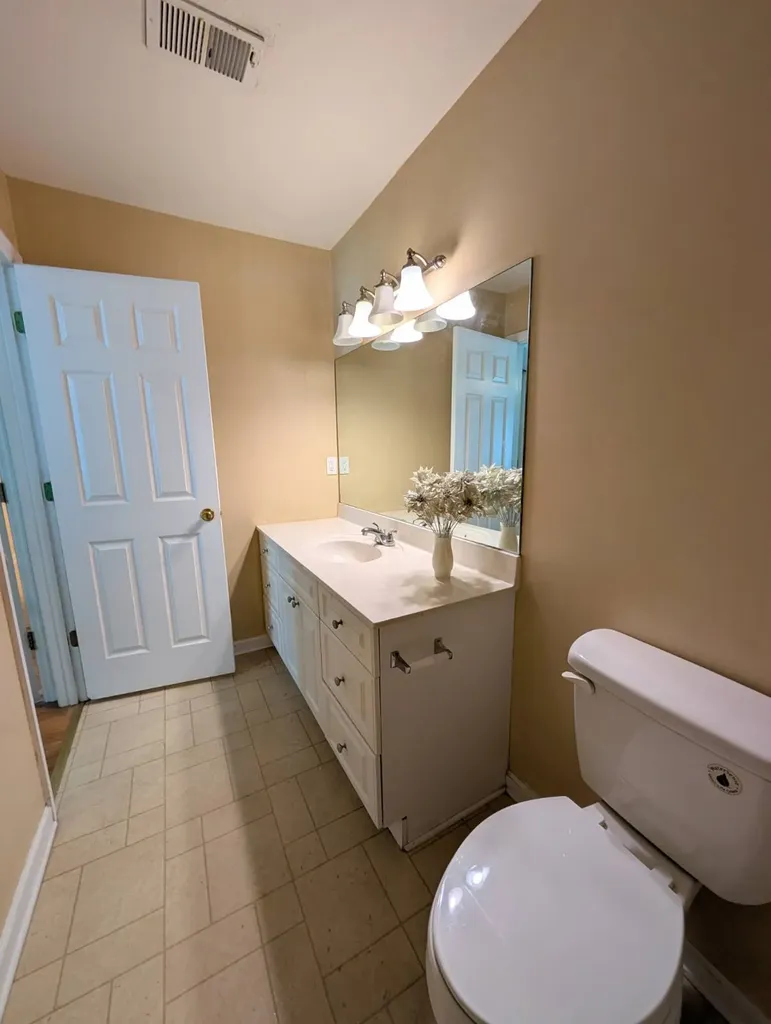 303 Autumnwood Drive Rainbow City AL 35906