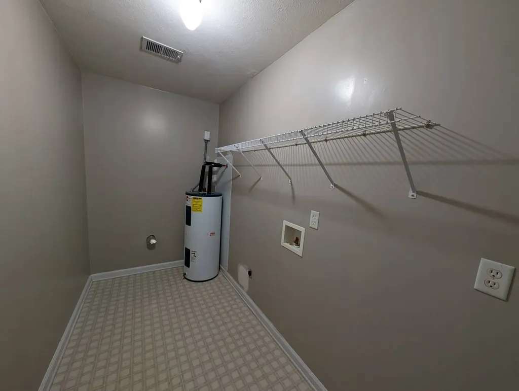 303 Autumnwood Drive Rainbow City AL 35906