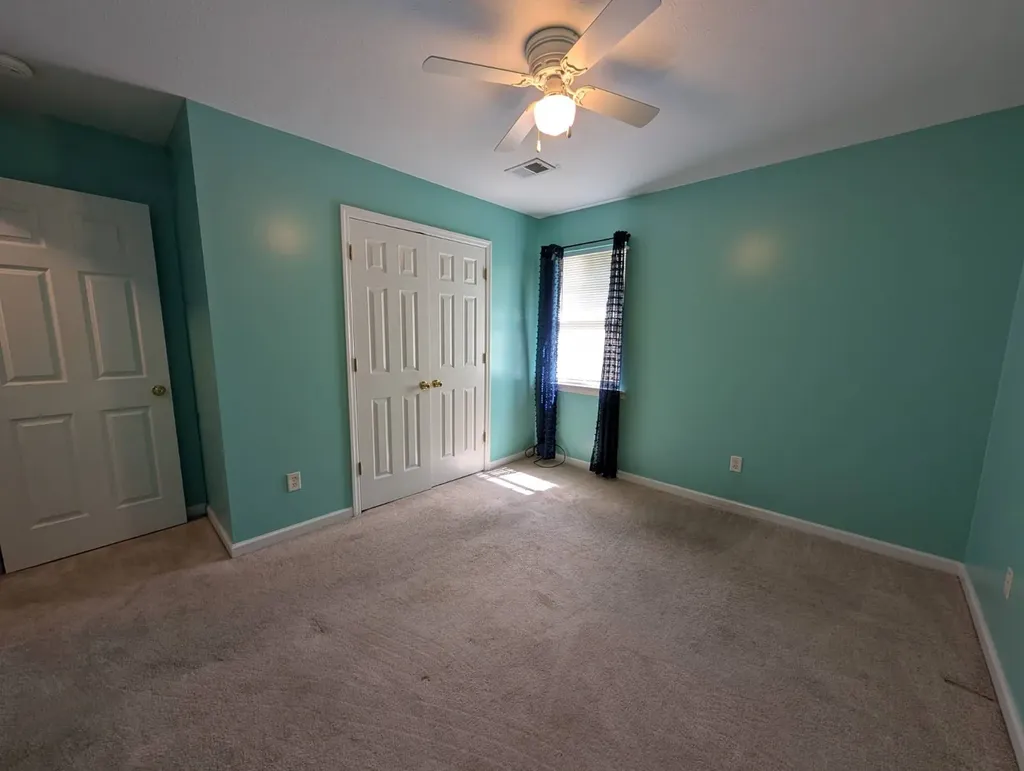 303 Autumnwood Drive Rainbow City AL 35906
