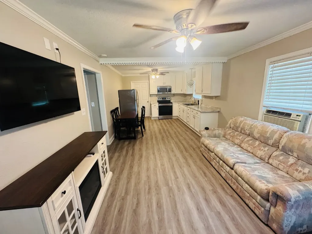 424 Second Avenue Saraland AL 36571