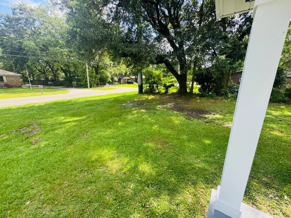 424 Second Avenue Saraland AL 36571