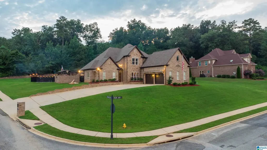552 Sterling Lakes Way Helena AL 35022