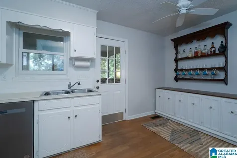 3324 Hillard Drive Vestavia Hills AL 35243