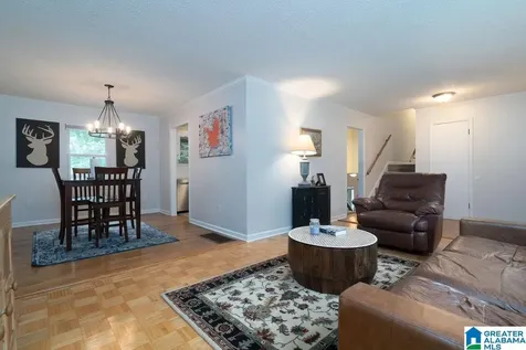 3324 Hillard Drive Vestavia Hills AL 35243