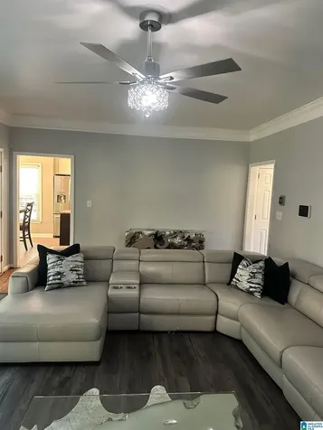137 Broadmoor Lane Alabaster AL 35007