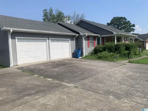 1212 Cozy Circle Bessemer AL 35023