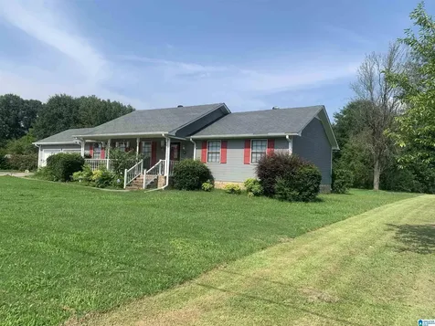 1212 Cozy Circle Bessemer AL 35023