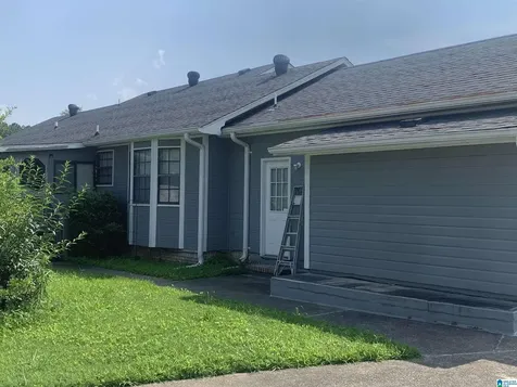 1212 Cozy Circle Bessemer AL 35023