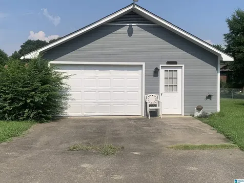 1212 Cozy Circle Bessemer AL 35023