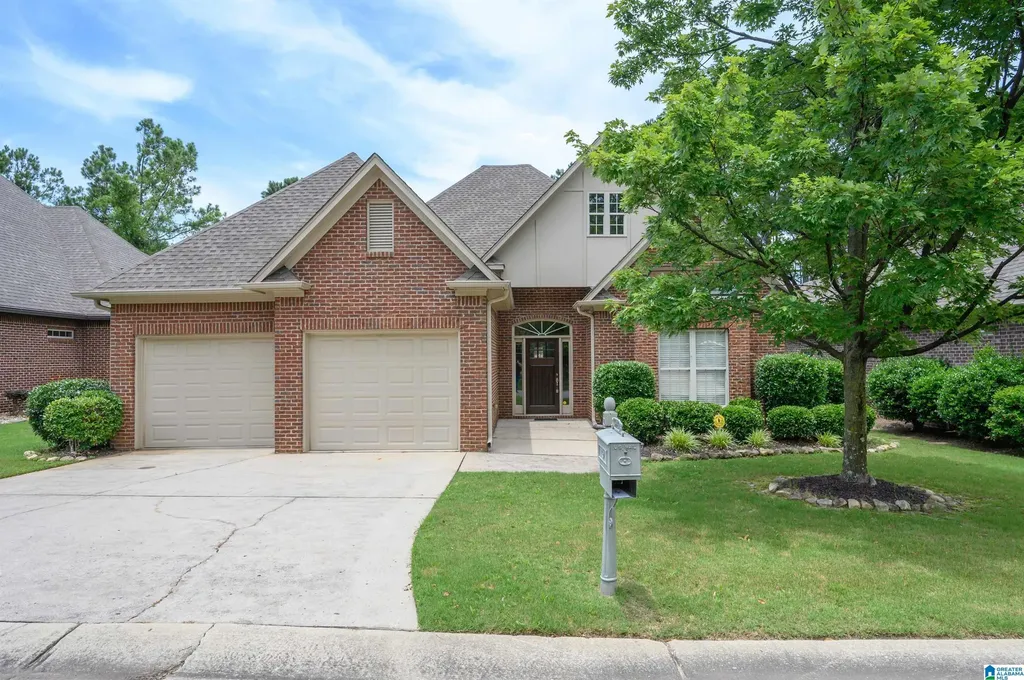 5927 Waterscape Pass Hoover AL 35244