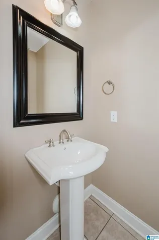 5927 Waterscape Pass Hoover AL 35244